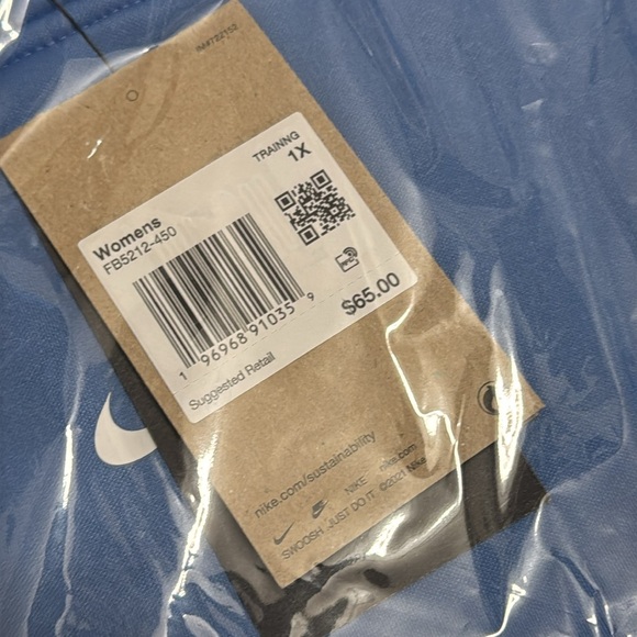 Nike Women’s Blue Training Therma Fit Pullover Hoodie Size 1X NWT Polar Blue - Picture 6 of 12